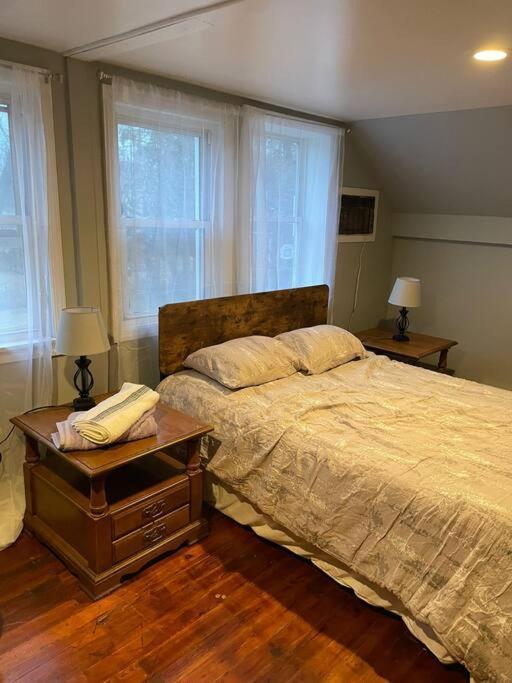 Comfortable Home Away From Home อีสต์ฮาร์ทฟอร์ด ภายนอก รูปภาพ